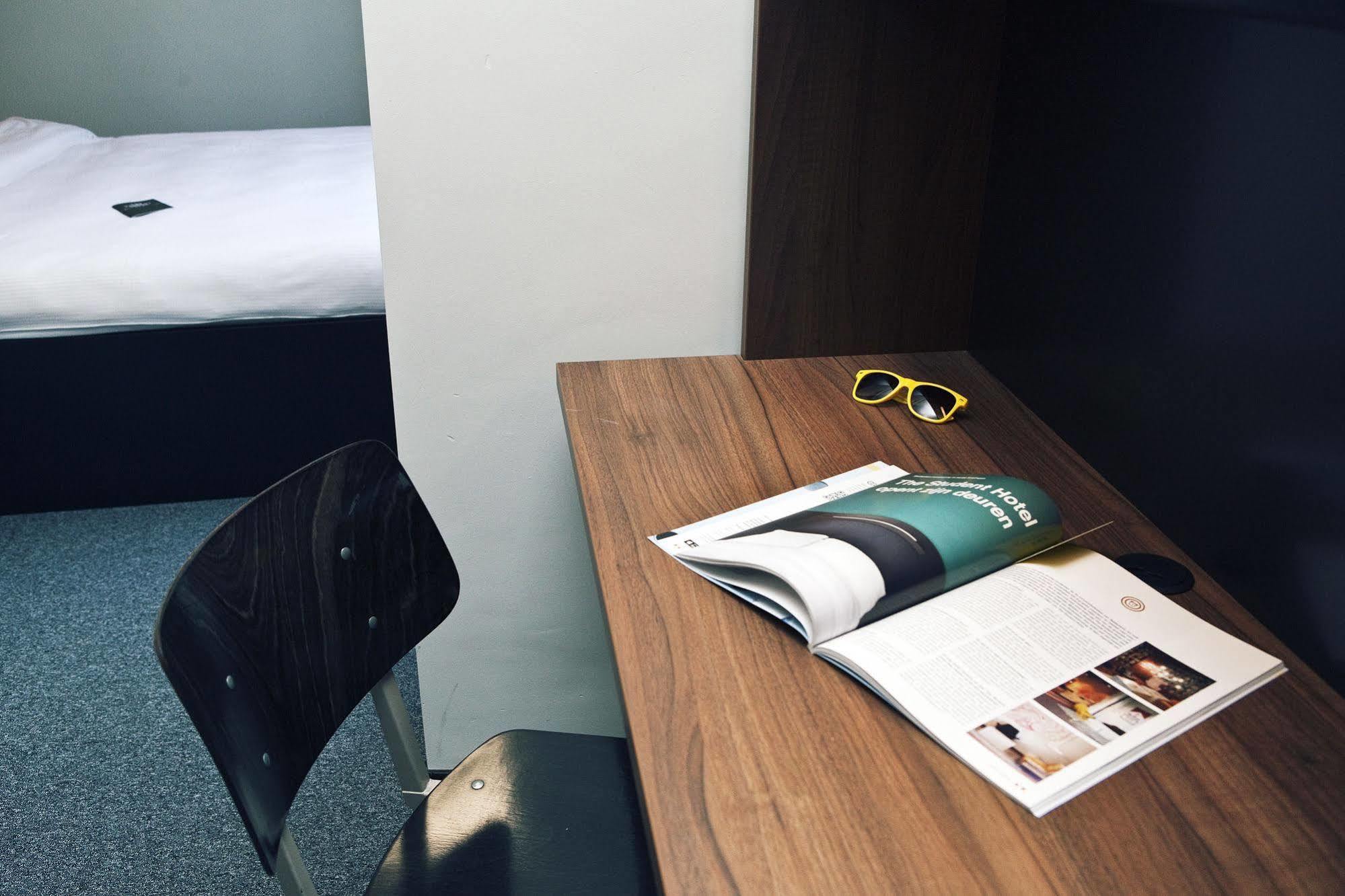 The Social Hub 3*